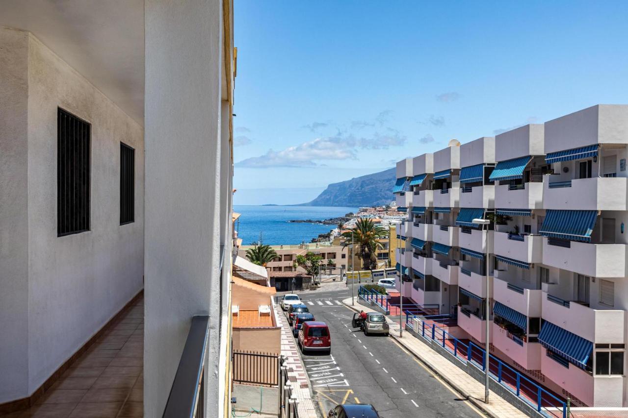 Vivienda Vacacional Playa La Arena Puerto de Santiago  Exterior photo